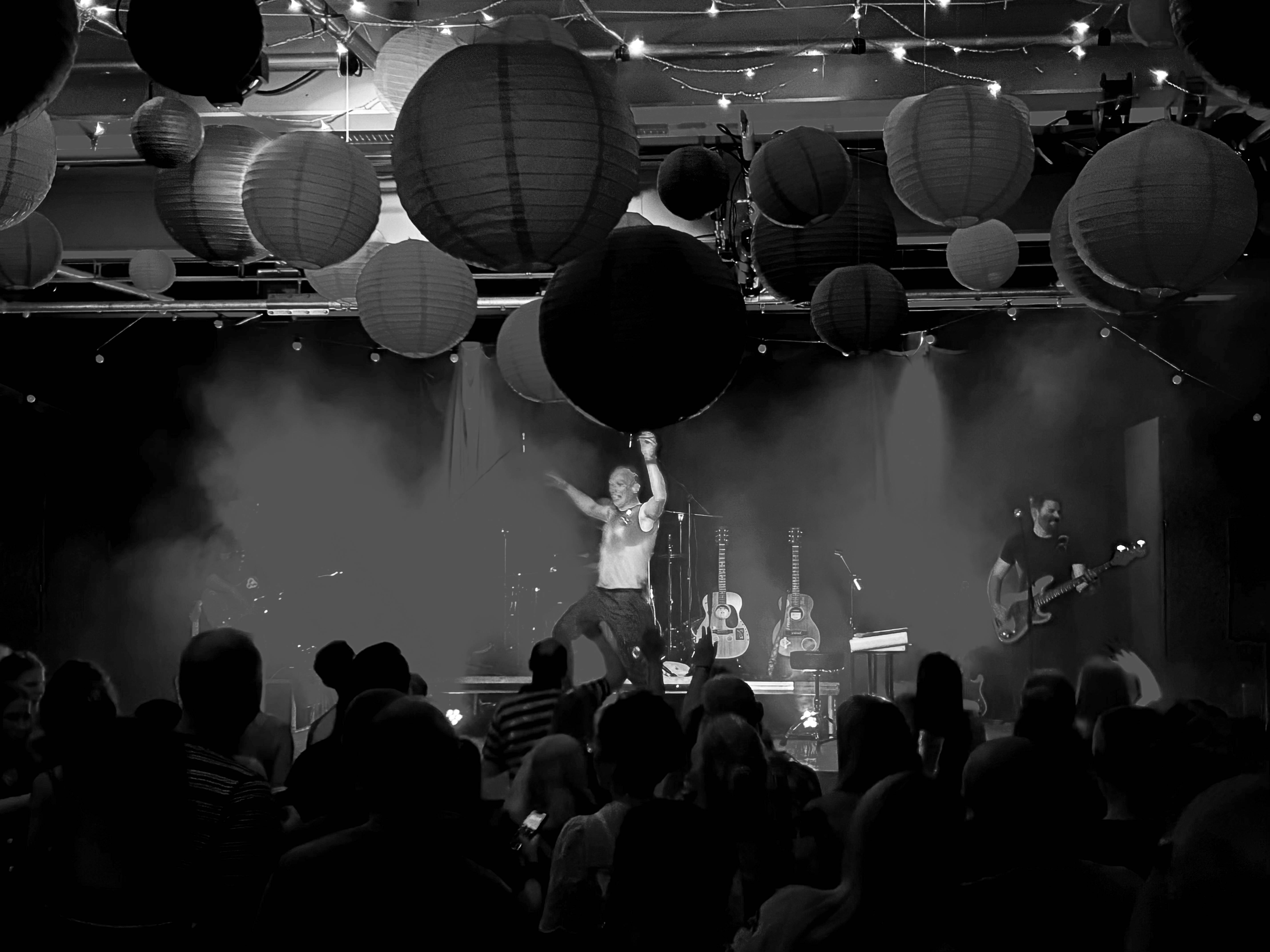 COLDPLAY photograph 3