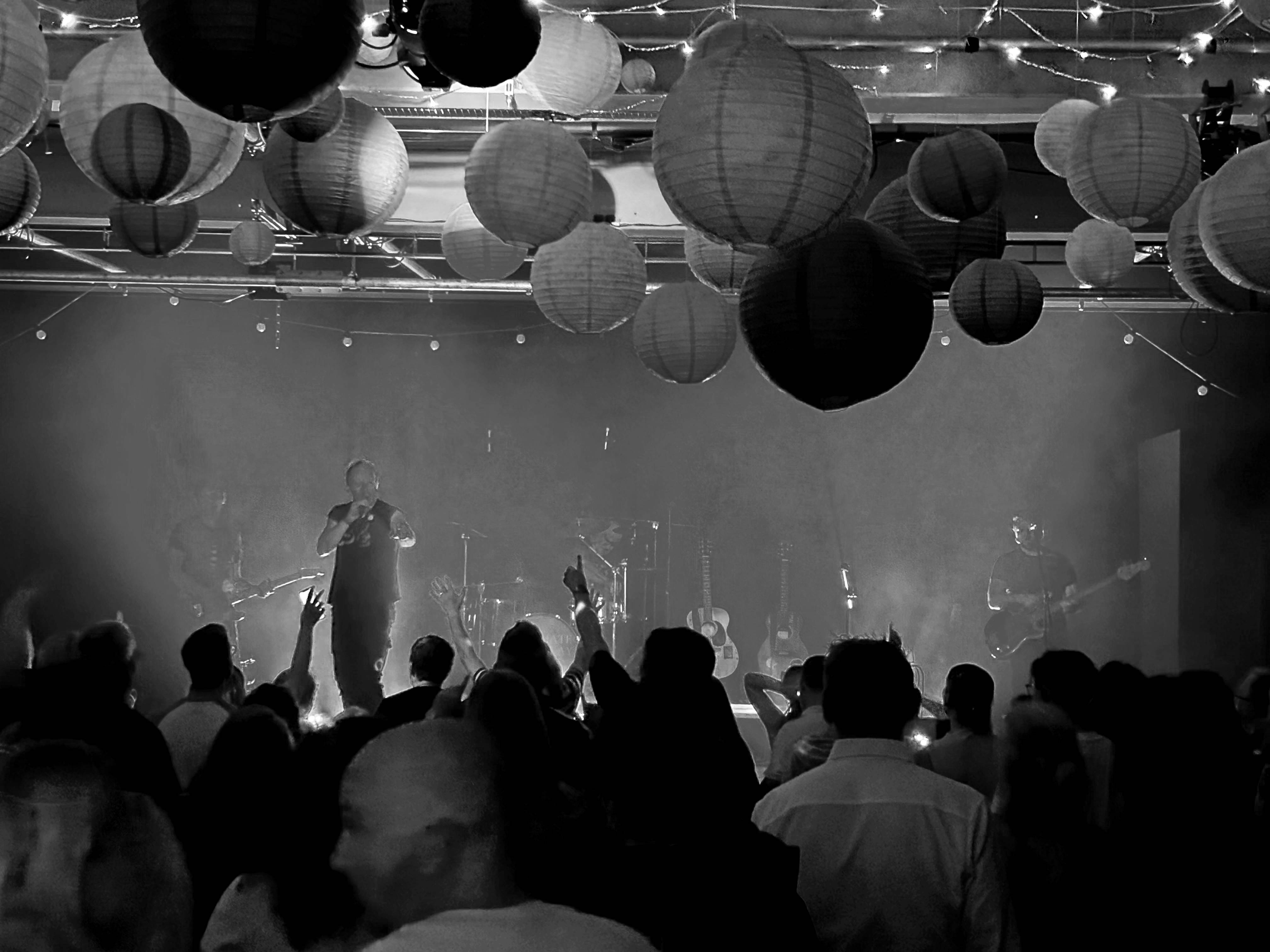 COLDPLAY photograph 1