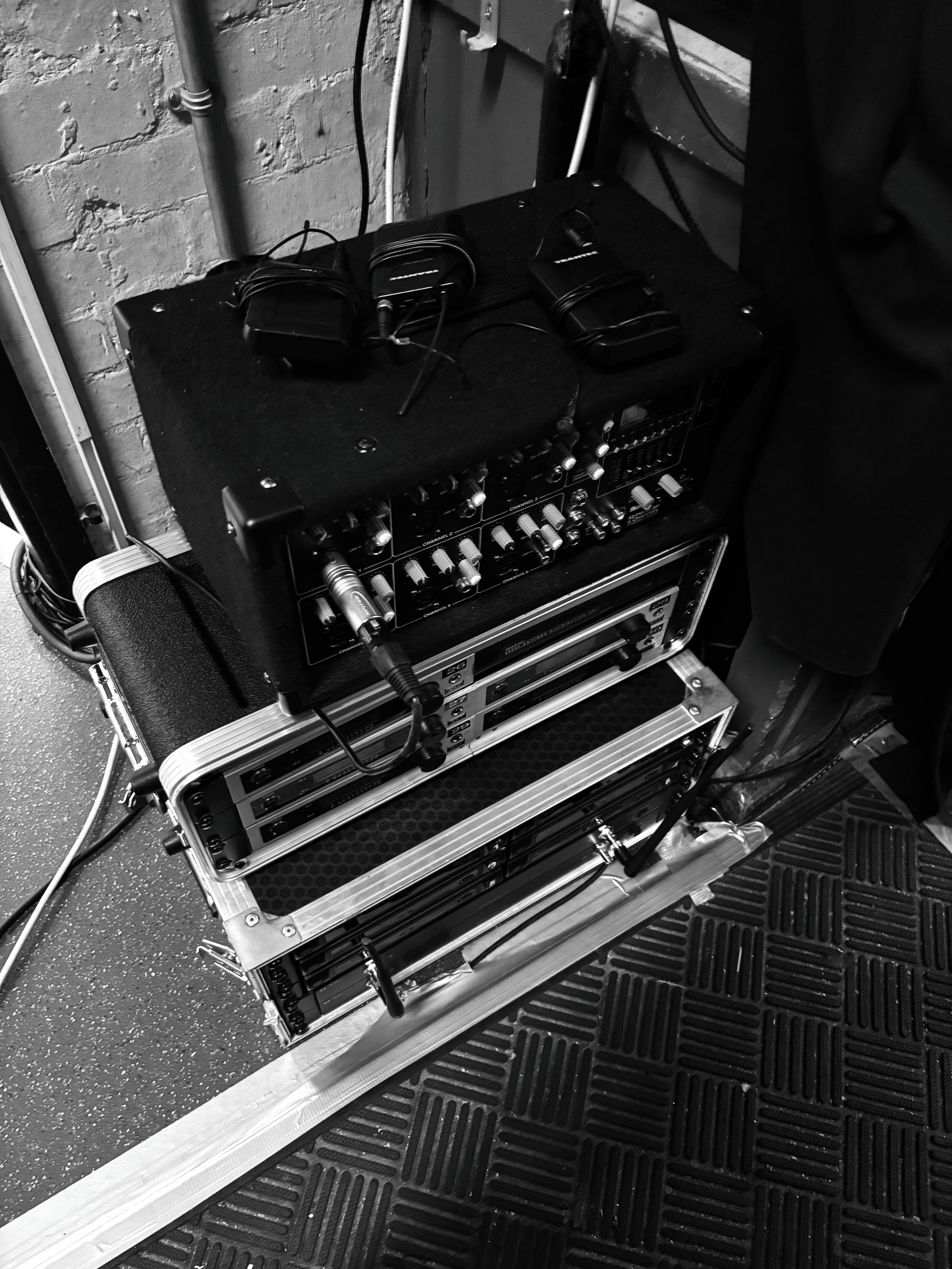 SCHOOL SERVICES photograph 3